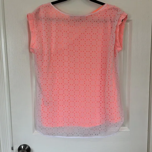 Outback Red Top - Picture 2 of 3